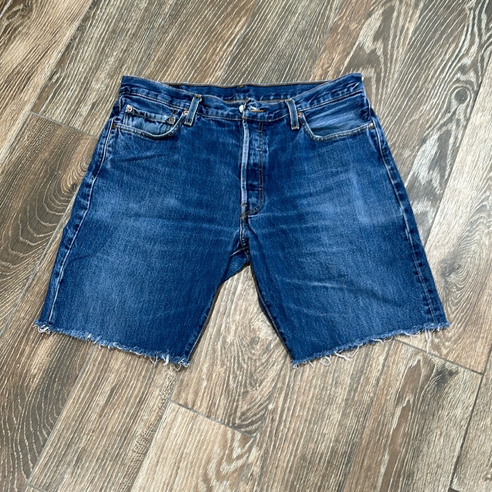 Levi’s 501 cutoff denim shorts. Size 36